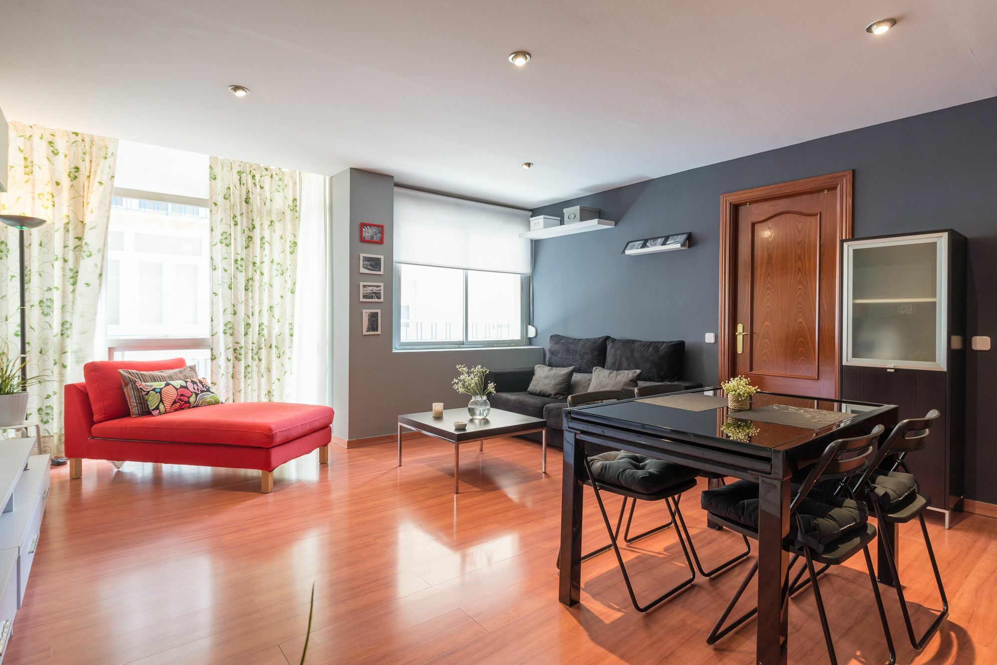 Quiet & Cozy San Fernando Apartment مالقة المظهر الخارجي الصورة